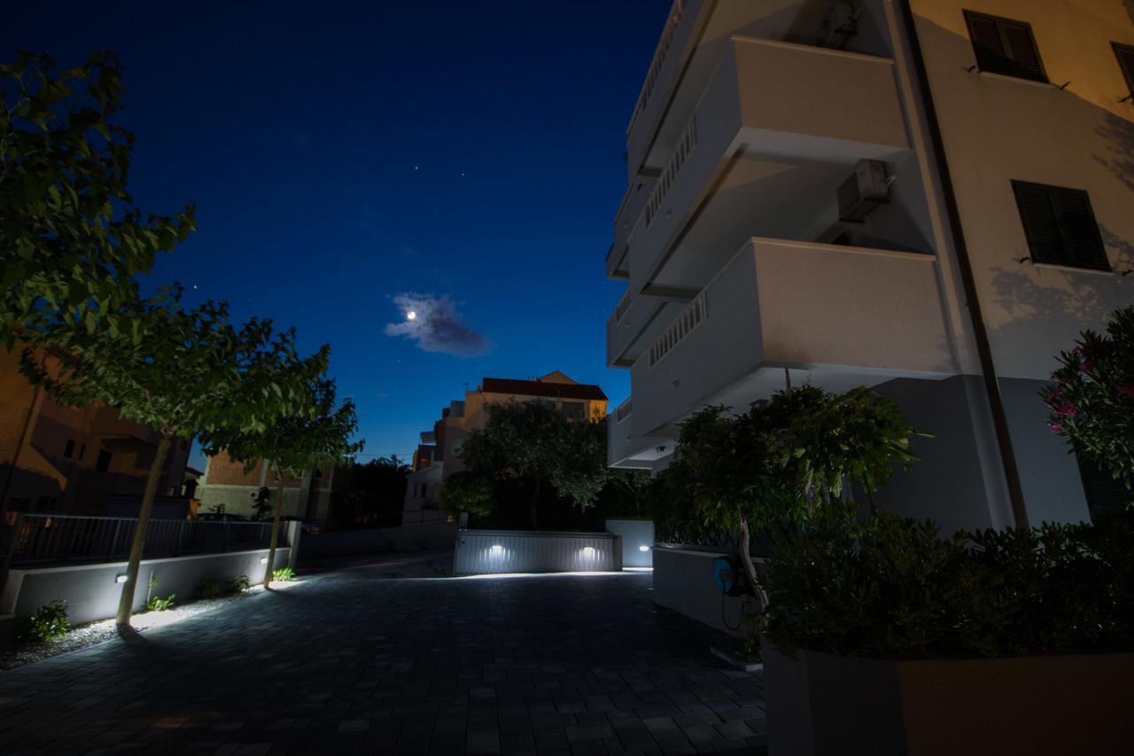 Incantesimo luxury penthouse Mimice Exterior foto