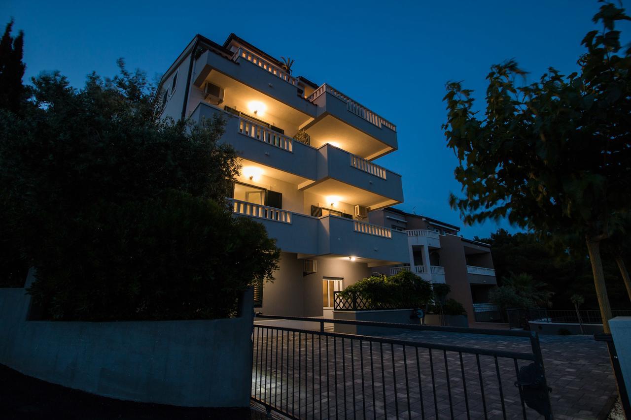 Incantesimo luxury penthouse Mimice Exterior foto