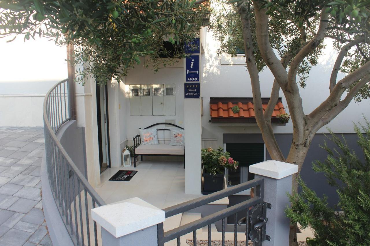 Incantesimo luxury penthouse Mimice Exterior foto